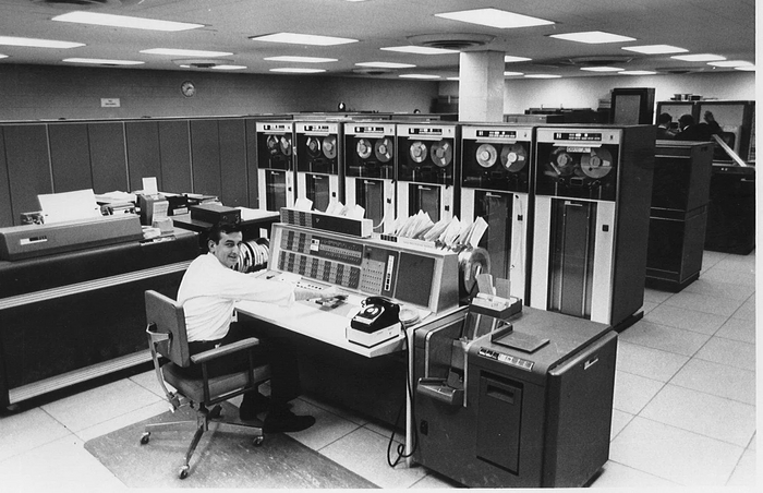 : IBM 7090