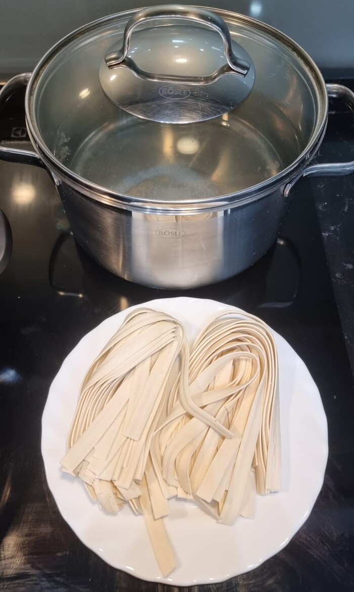     .  ,  5   ,  .       .