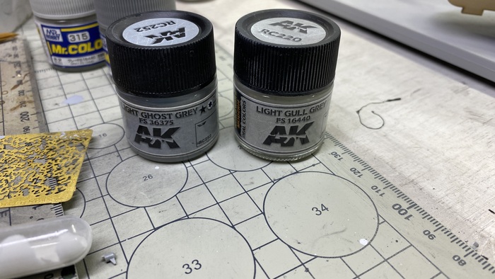     AK Interactive    Real Color -        (FS)   .    -      . 