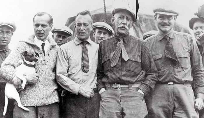   ( )    ( ), 1926 .    ,    