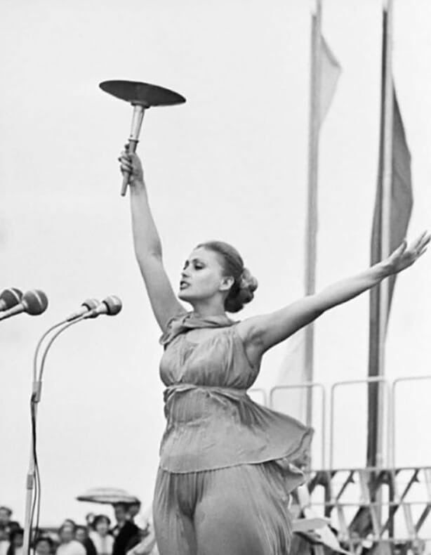 epeaa    XXII         , , 1980 