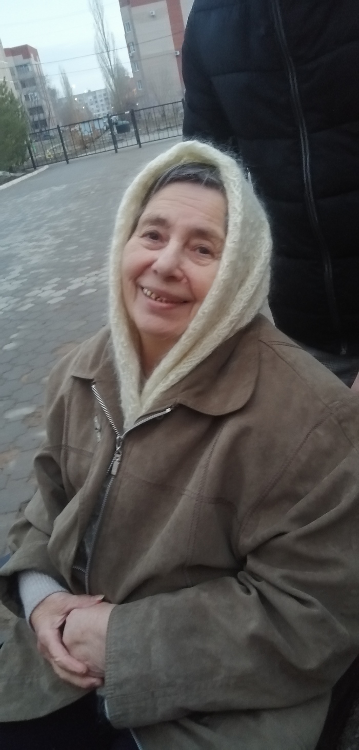 Бабуля оказалось боевая)