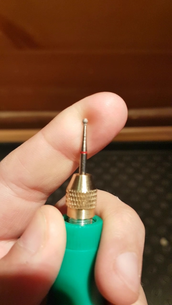 Алмазная фреза 1.8 мм