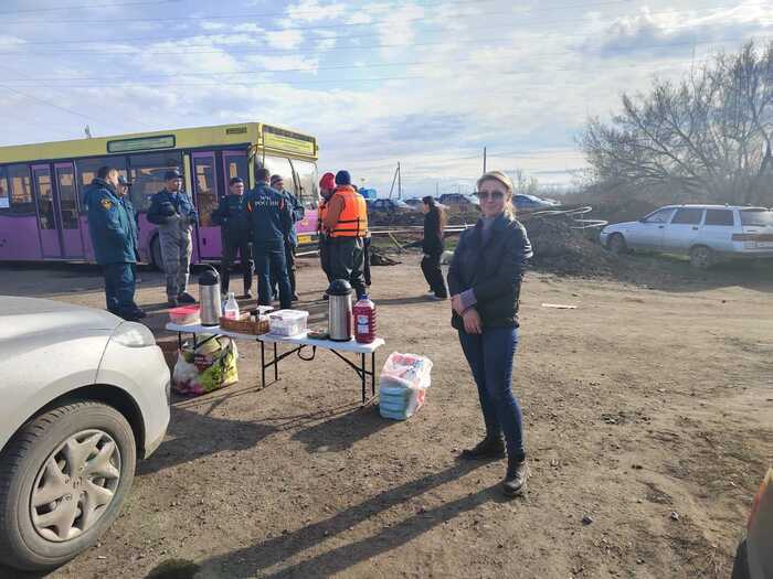 ���� ������ � ������� ���� � ������������.