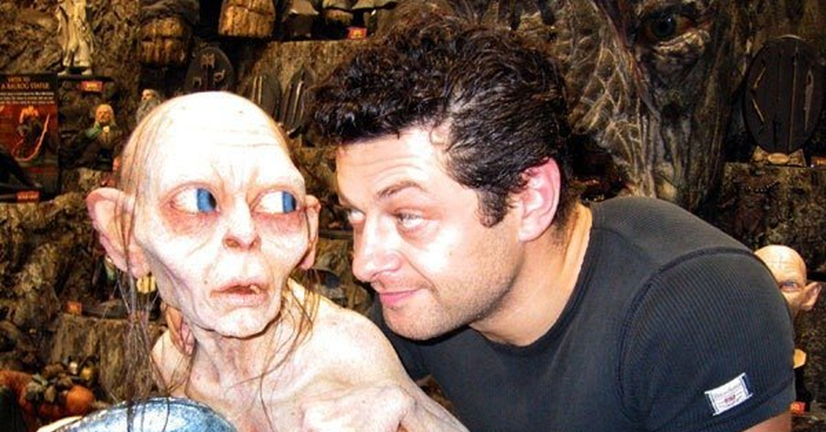 Энди сёркис в роли голлума. Энди серкис властелин колец. Энди серкис хоббит смеагол. Энди серкис в костюме. Энди серкис в роли голлума.