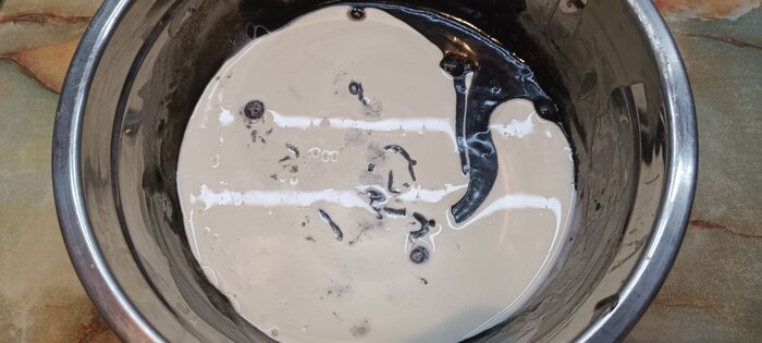 Ванильный экстракт – 4 капли., Сливки 33% – 180 г