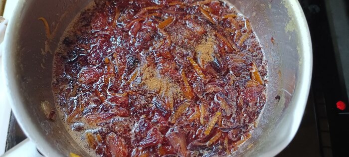 Корица – 1 щепотка