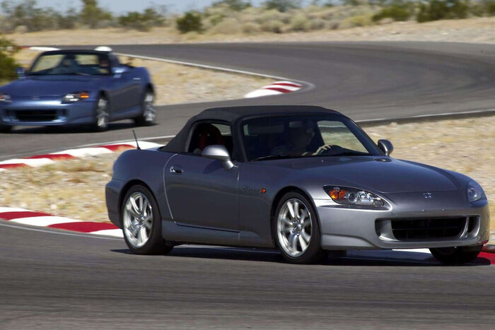 S2000   1999  2009 .