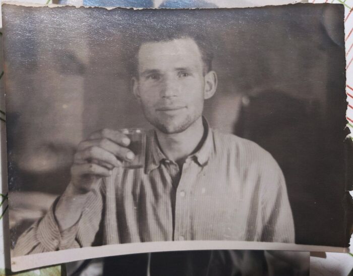 Брат дедушки с модельной внешностью. Вообще их было 13 детей в семье