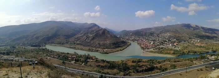 Слияние двух рек