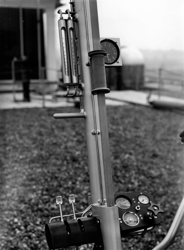    -    ,     Contraves. ( : Heli-Archiv Wernli).