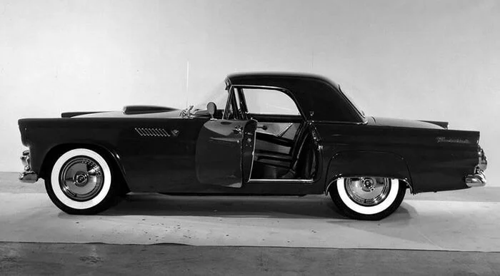 Машины в кино: Ford Thunderbird из фильма «Тельма и Луиза» Транспорт, Автомобилисты, Машина, Авто, Ретроавтомобиль, Фильмы, Советую посмотреть, Обзор фильмов, История автомобилей, Актеры и актрисы, Голливуд, История кино, Профессиональная съемка, Познавательно, Как это сделано, Киногерои, Полезное, Успех, Длиннопост