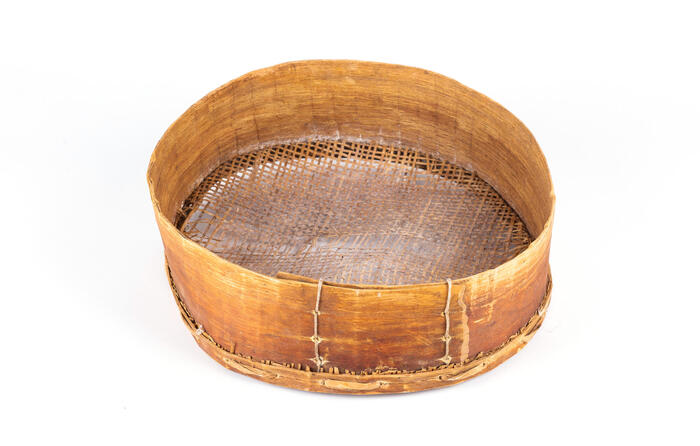 <!--noindex--><a href="https://pikabu.ru/story/mifyi_drevnego_kitayaiii_tyis_do_nye_chast_1_11472645?u=https%3A%2F%2Far.culture.ru%2Fru%2Fsubject%2Fresheto&t=https%3A%2F%2Far.culture.ru%2Fru%2Fsubject%2Fresheto&h=4e14c40a80ae468b25876ce425706f185be2e4df" title="https://ar.culture.ru/ru/subject/resheto" target="_blank" rel="nofollow noopener">https://ar.culture.ru/ru/subject/resheto</a><!--/noindex-->