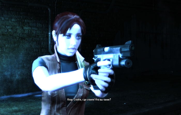 От нет, призрак Клэр! А, не, это проблемы со светом у игры.