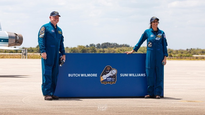                Boeing CFT. (     NSF)