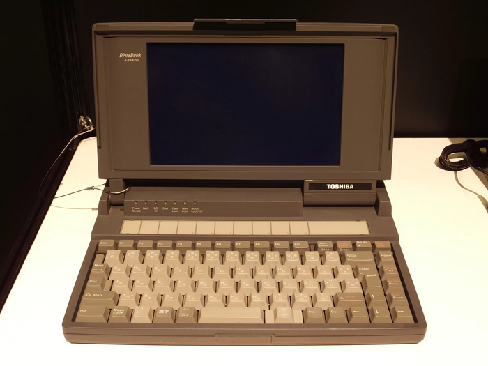 Toshiba Dynabook j-3100 ss001