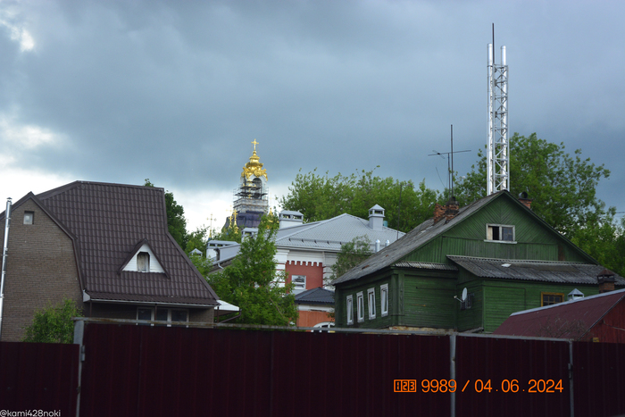 Частный сектор и Троице-Сергиева лавра