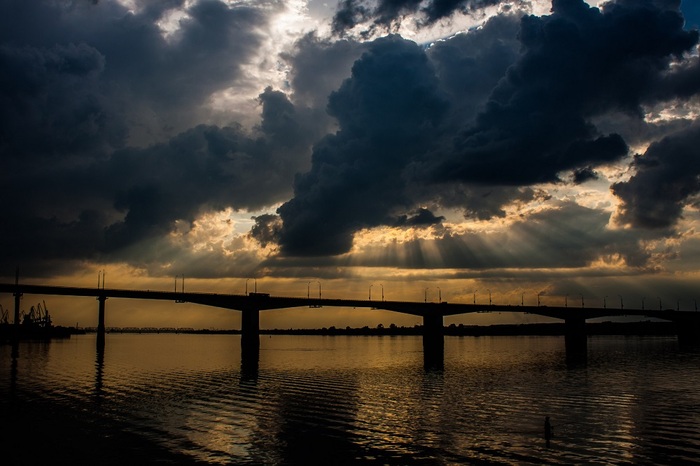 Пермь. Набережная. Фото: <a href="https://pikabu.ru/story/dostoprimechatelnosti_udmurtii_puteshestvie_k_istoku_reki_kamyi_v_starinnoe_selo_kuliga_11499133?u=https%3A%2F%2Fvk.com%2Fyansavitsky&t=%D0%AF%D0%BD%20%D0%A1%D0%B0%D0%B2%D0%B8%D1%86%D0%BA%D0%B8%D0%B9%20%2F%20%D0%92%D0%9A%D0%BE%D0%BD%D1%82%D0%B0%D0%BA%D1%82%D0%B5&h=e9d4337a2e790618bd961a9f68dd2c369bac1fbe" title="https://vk.com/yansavitsky" target="_blank" rel="nofollow noopener">Ян Савицкий / ВКонтакте</a>