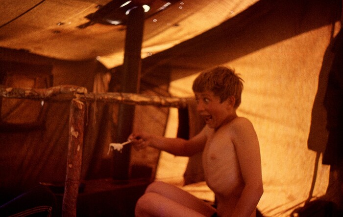 Димка борется с тестом всеми силами!