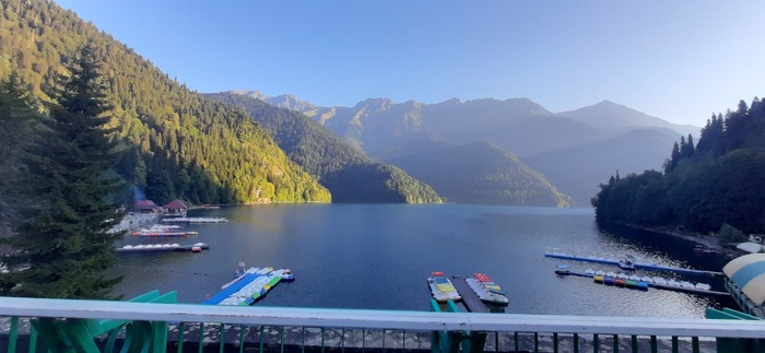 Смотровая площадка. Озеро Рица