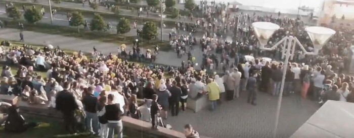 Автобус на огород