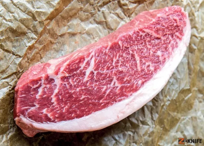 Это фото уже из сети. Как вы поняли, есть в блюде глутамат или нет, вы это не увидите, так что просто иллюстрация.