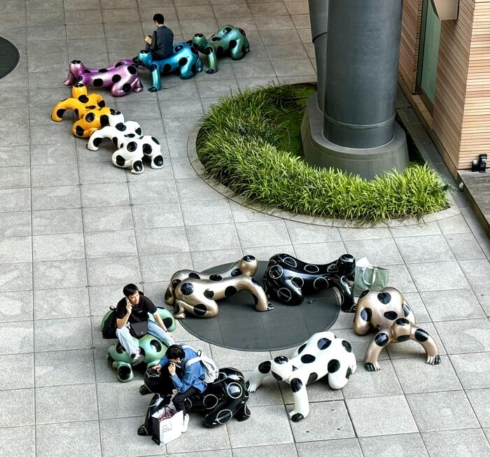 Когда источником вдохновения послужил фильм "Человеческая многоножка"...