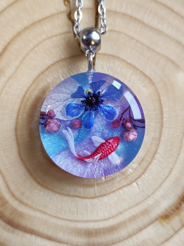 Рыбов показываем Эпоксидная смола, Украшения из эпоксидной смолы, Ручная работа, Своими руками, Рукоделие без процесса, Украшение, Рукоделие, Пятничный тег моё, Видео, Без звука, Вертикальное видео, Длиннопост