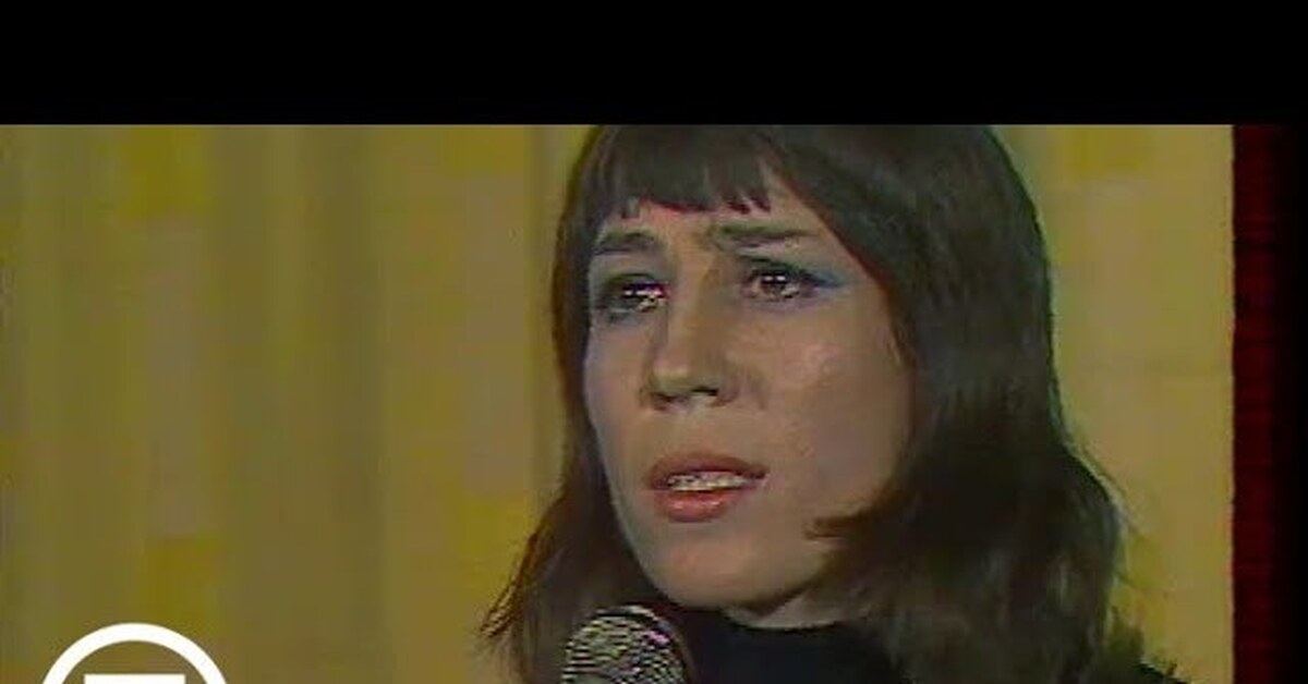 Елена Камбурова "Там вдали, за рекой" (1976) | Пикабу