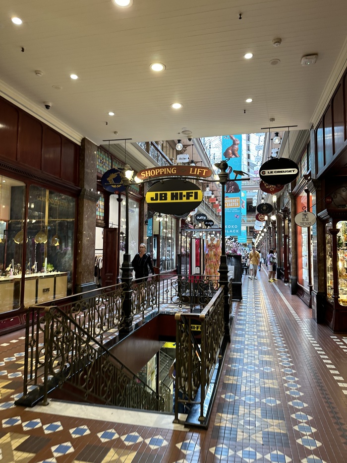 ������� ���