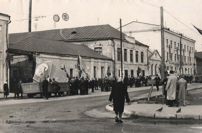   .  , 1960- . , . , . 40