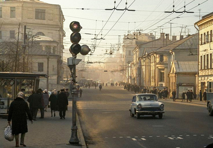 Жизнь Советской Москвы в 60-е годы. 20 раскрашенных фотографий. Часть 2 Старое фото, Колоризация, Фотография, Москва, СССР, История города, Историческое фото, 60-е, Длиннопост