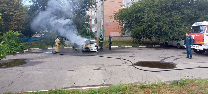 Ну вот, не бита не крашена. Почти... Наверно курили в салоне?