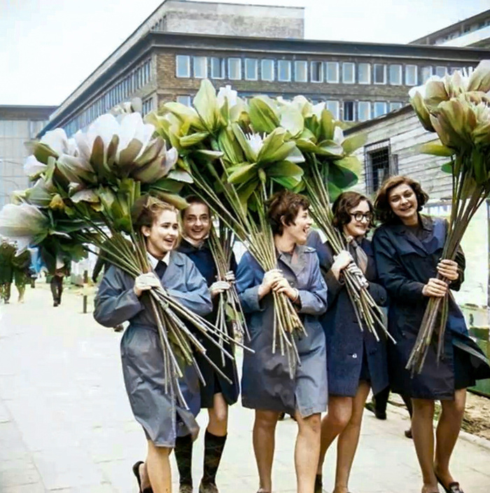 Осколки истории : Интересные и редкие ретро-фотографии Европы. 20 раскрашенных фотографий ХХ века. Часть IV Историческое фото, Старое фото, Фотография, Колоризация, Европа, Франция, Испания, Польша, Бельгия, Италия, Венгрия, 20 век, Длиннопост