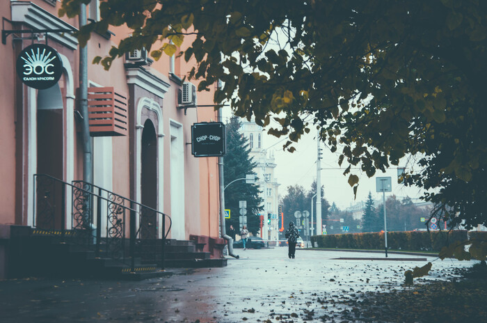 , . 