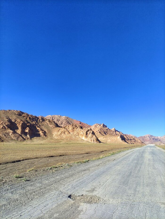 Дорога на высоте 4000 м.