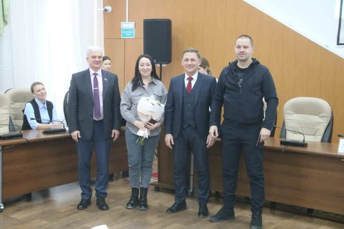 <!--noindex--><a href="https://pikabu.ru/story/ya_kazakh_zhivushchiy_v_kazakhstane_khochu_dobrovoltsem_na_svo_11687777?u=https%3A%2F%2Fkz.kursiv.media%2F2023-11-21%2Fdmnv-rf-grazhdanstvo-svo%2F&t=https%3A%2F%2Fkz.kursiv.media%2F2023-11-21%2Fdmnv-rf-grazhdanstvo-svo%2F&h=24d6096d1c9db951ef9b2f5bb95f9b43eee2663d" title="https://kz.kursiv.media/2023-11-21/dmnv-rf-grazhdanstvo-svo/" target="_blank" rel="nofollow noopener">https://kz.kursiv.media/2023-11-21/dmnv-rf-grazhdanstvo-svo/</a><!--/noindex-->