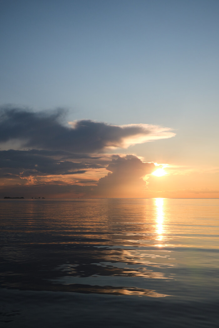 Закат на Канонерке