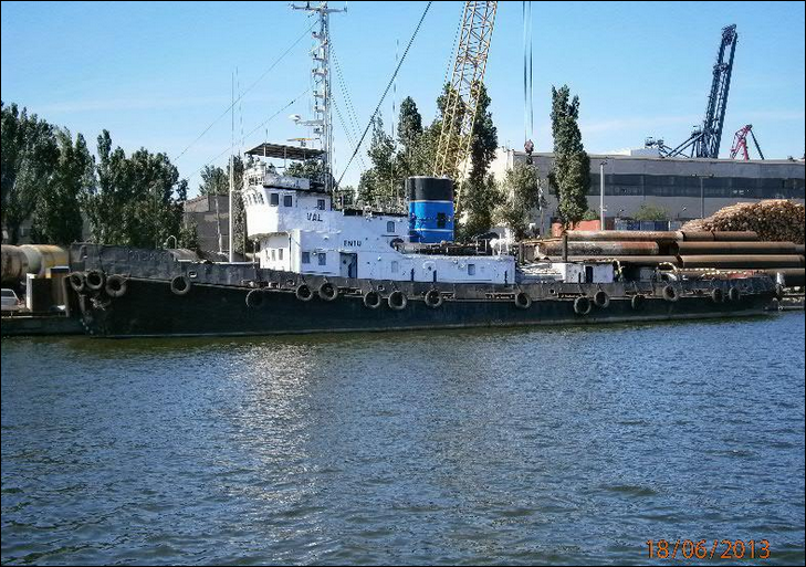 Паром волжский. Вал буксира. Линия вала морской буксир. Замена Дедвуда драсенвале на буксире.