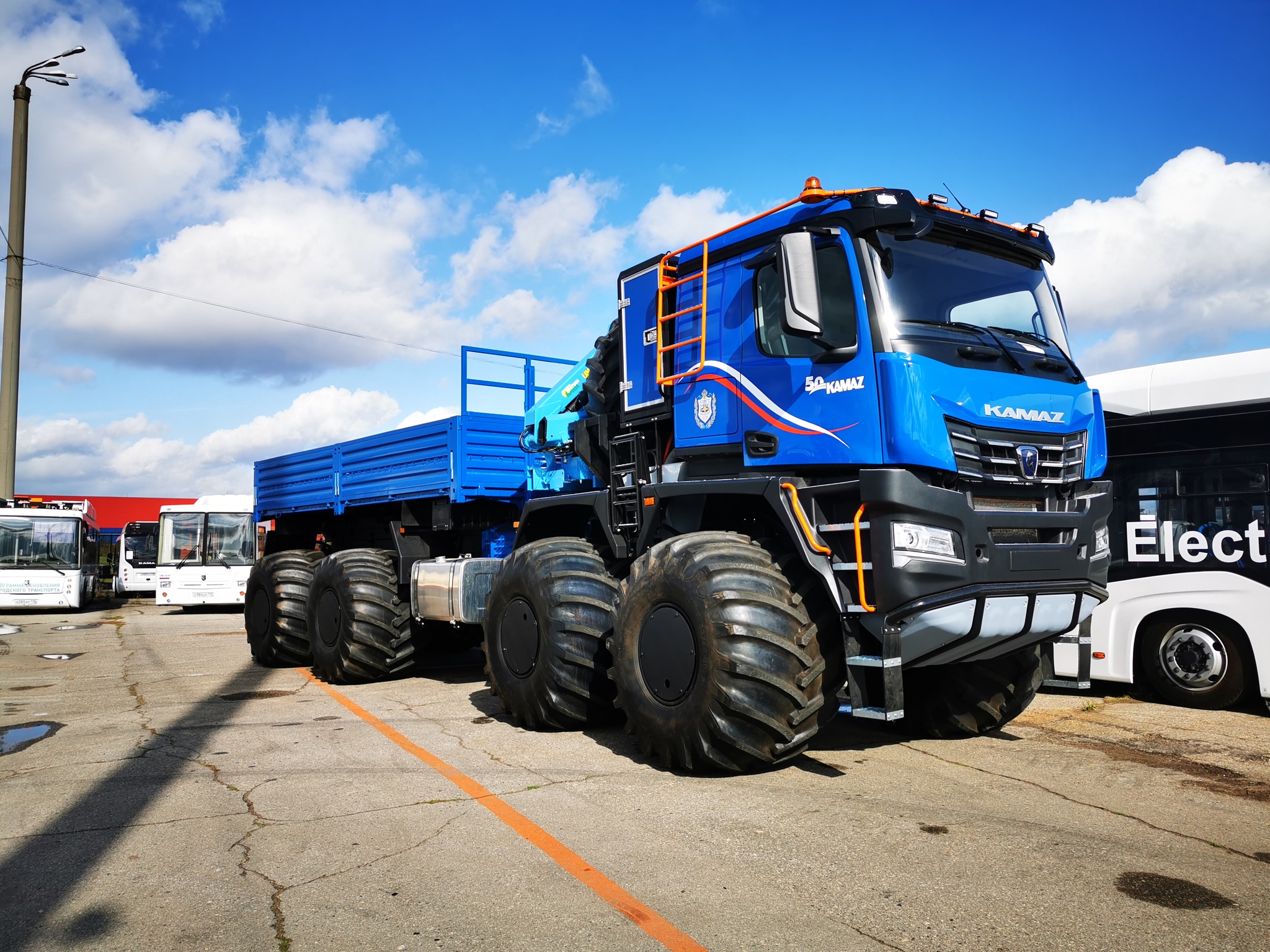 Купить Камаз Artic 1 24