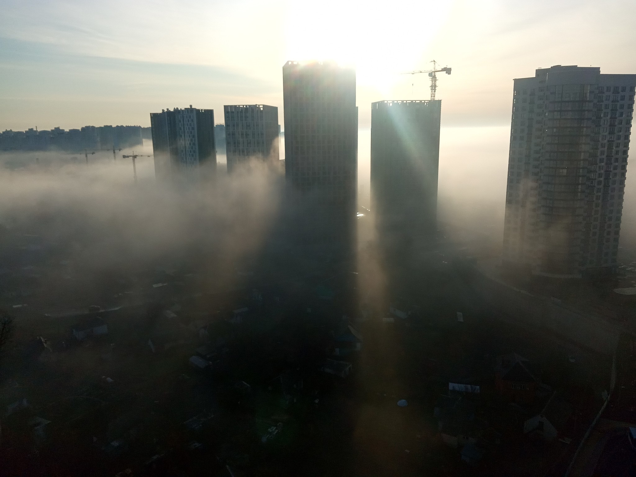 Город в тумане картинки
