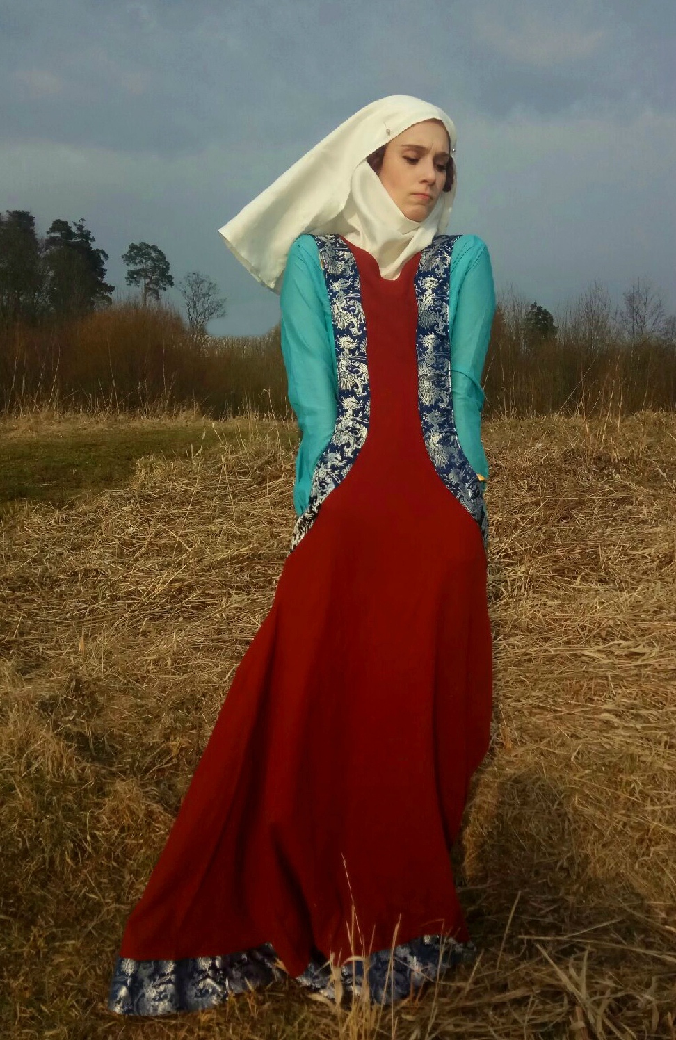 Средневековые платья и их история