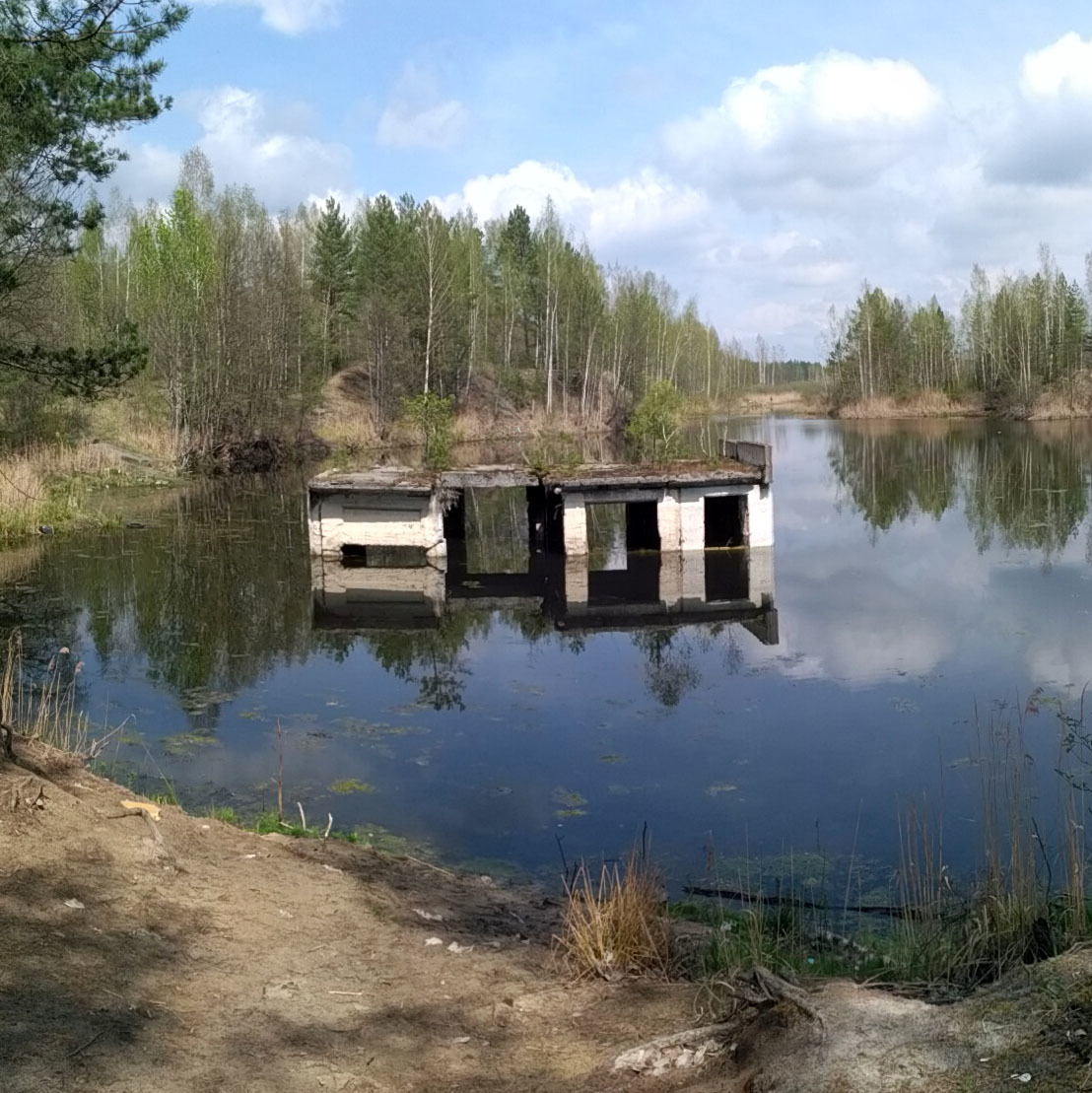 Дом в озере | Пикабу