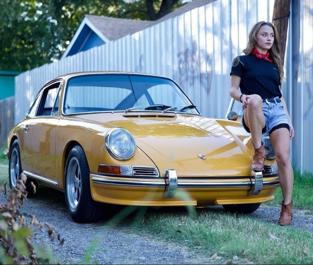 Porsche 912 в багамском желтом цвете | Пикабу