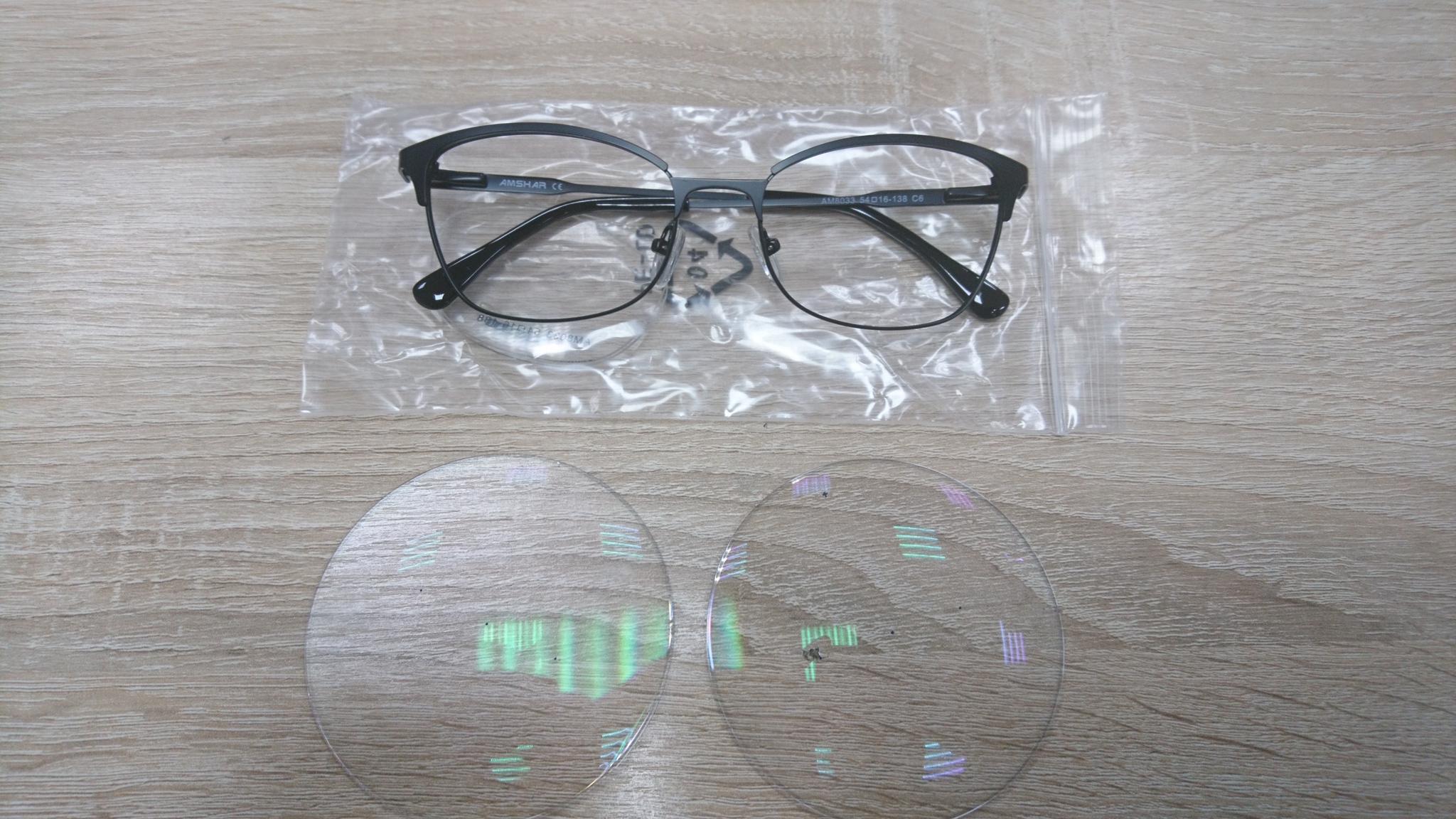 Как склеить пластиковые очки в домашних условиях