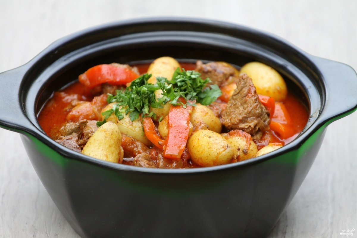 Семь главных мясных супов мира | Пикабу