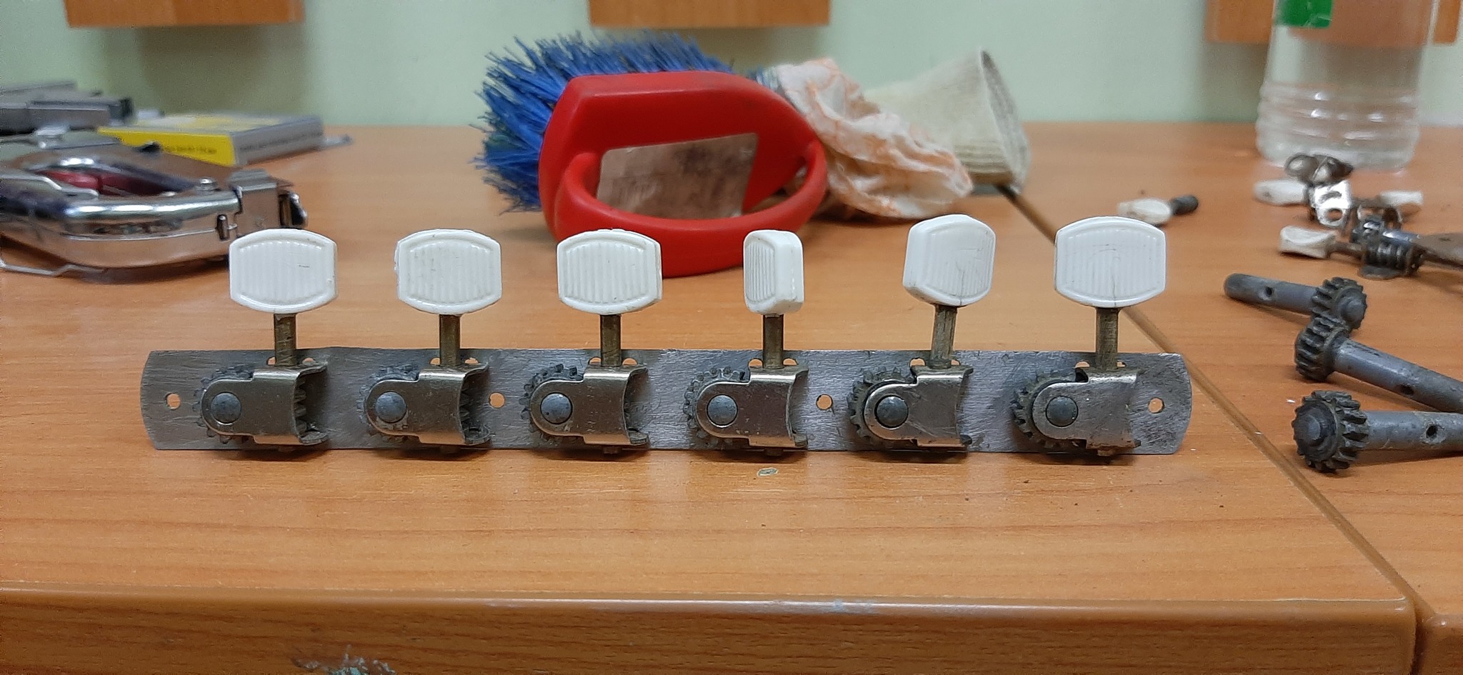 Электрогитара "Тоника" финал... | Пикабу