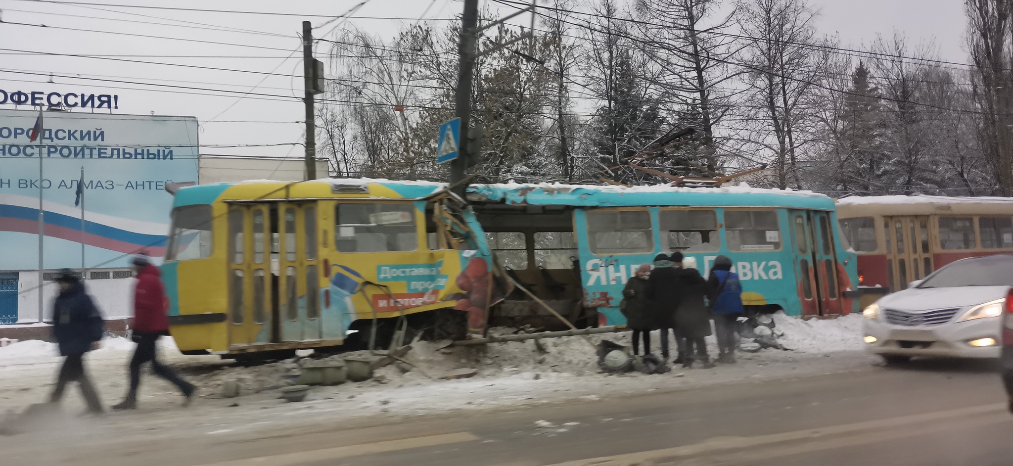 Двери открываются... | Пикабу