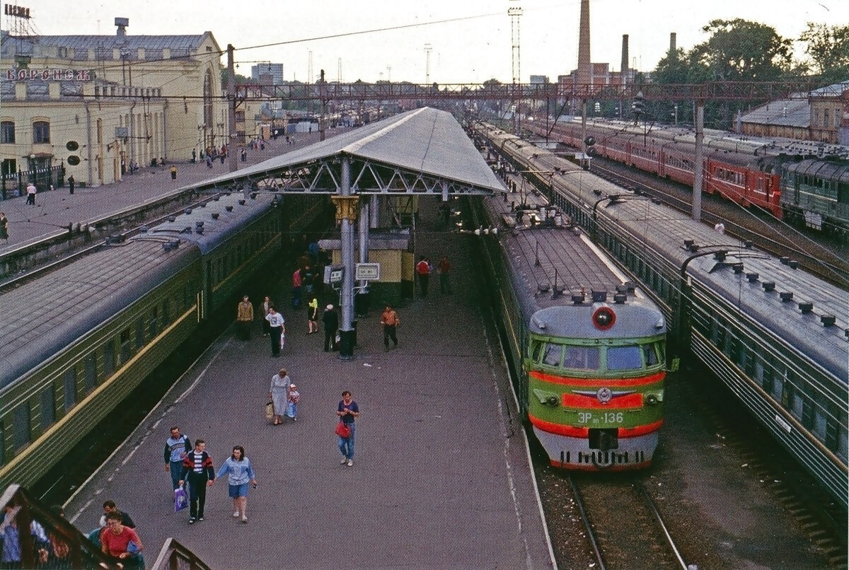 Железнодорожные девяностые | Пикабу