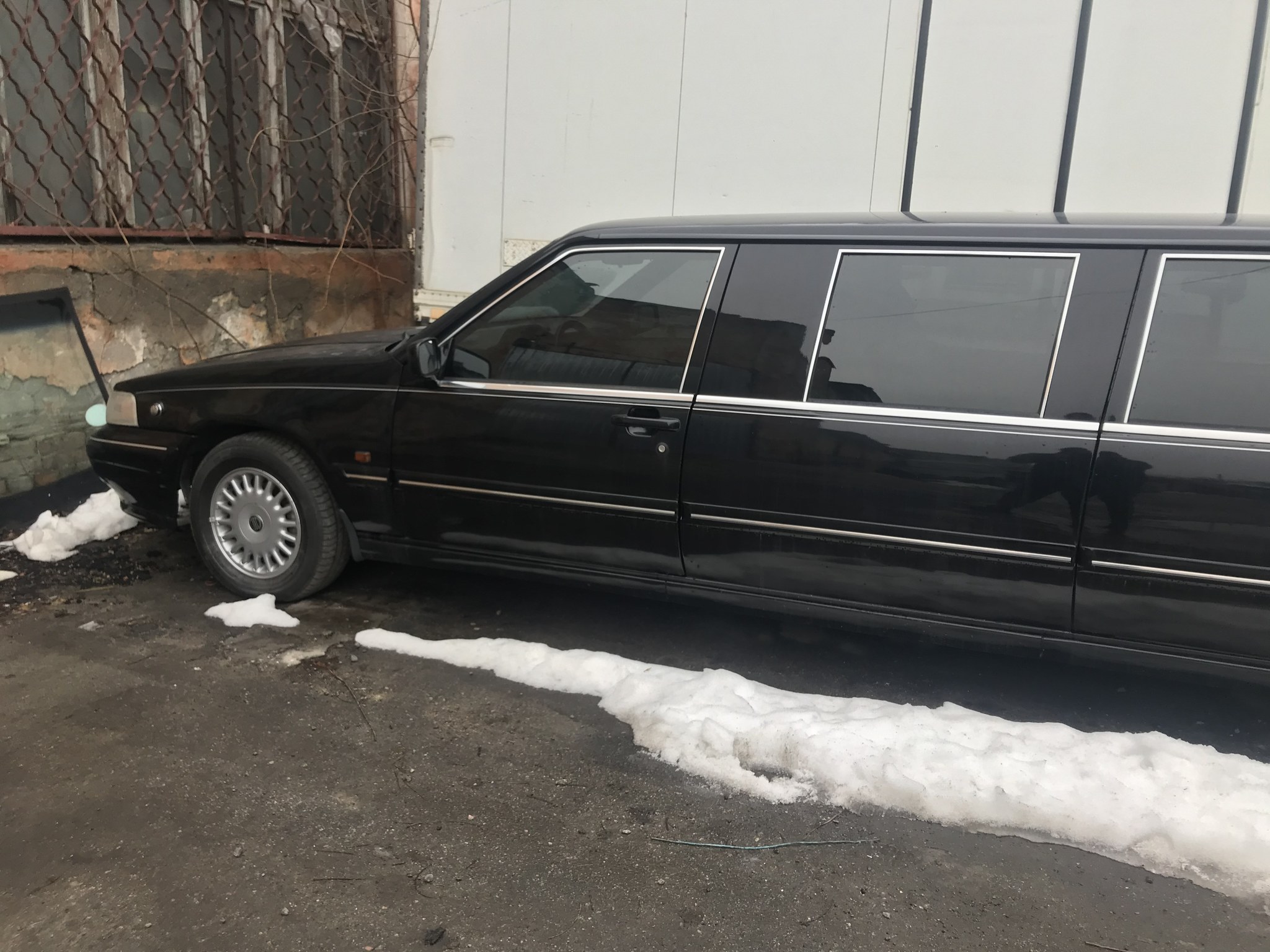 Первый раз такую вижу. Volvo 960 | Пикабу